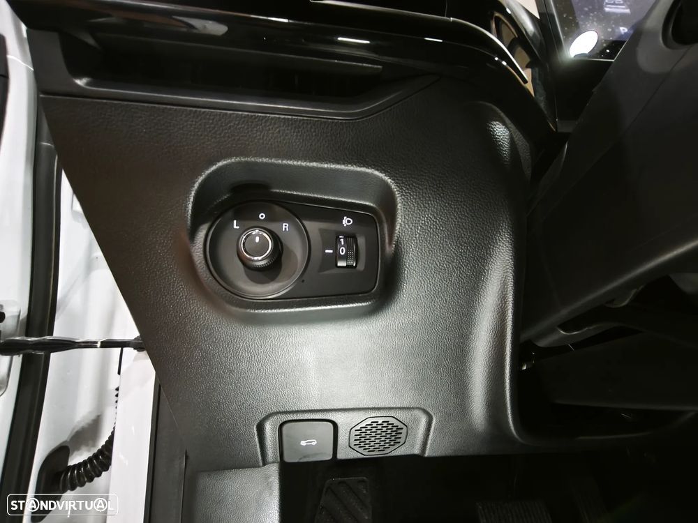 MG MG4 51 kWh Standard - 26