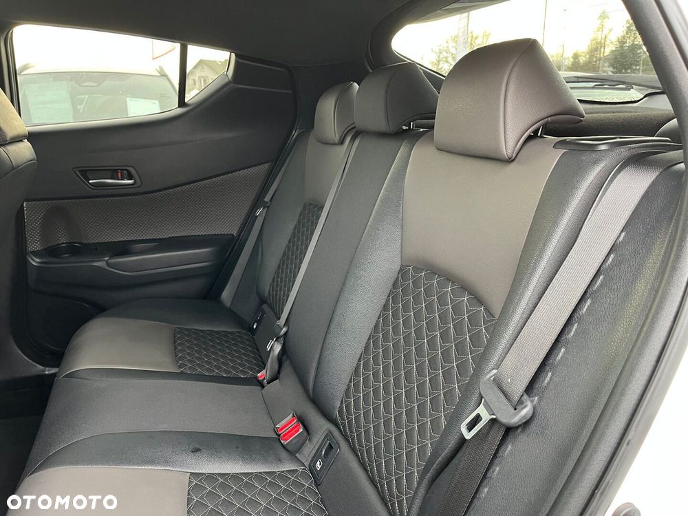 Toyota C-HR 1.8 Hybrid Executive - 27