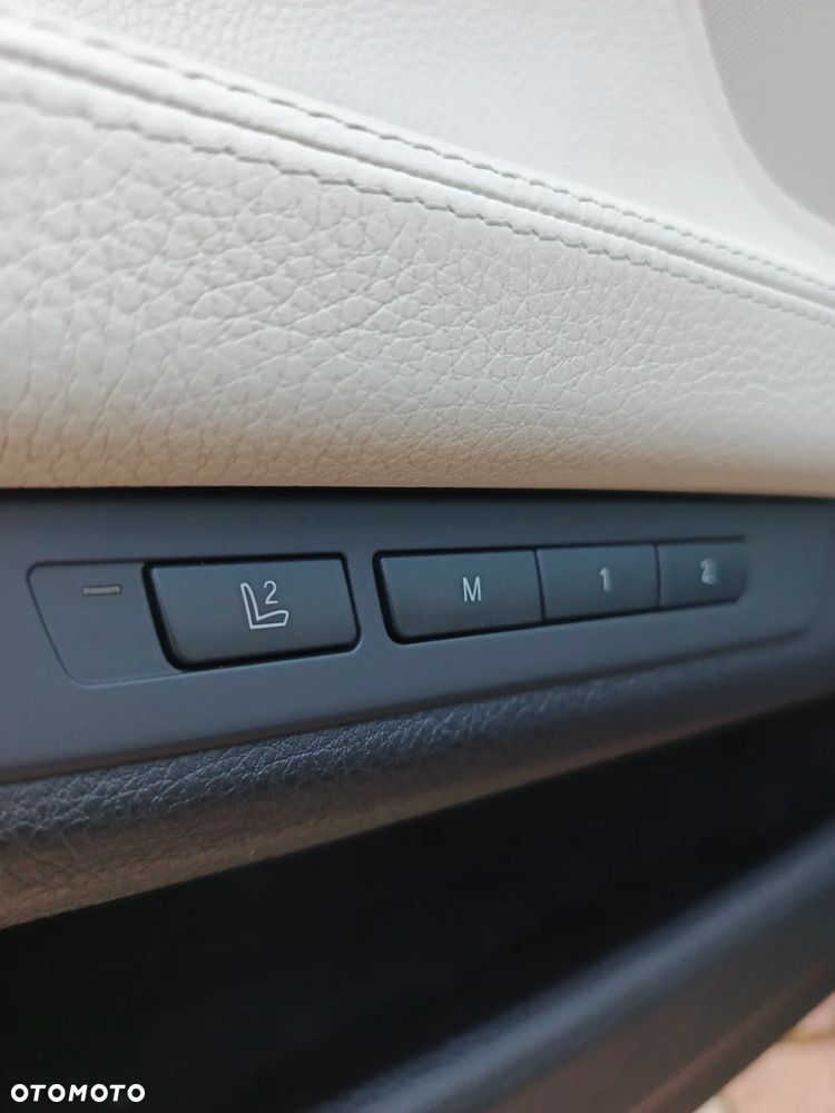 BMW Seria 7 740d xDrive Edition Exclusive - 25