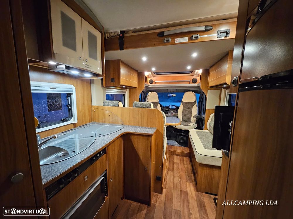 Dethleffs Globe4 LUXUS CHASSI AL-KO CAMA FRANCESA + BASCULANTE - 36