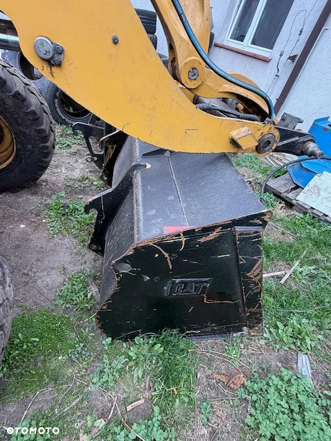 Caterpillar 908 M - 10