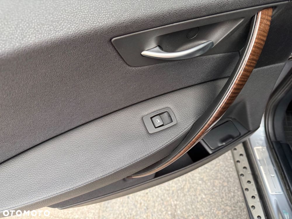 BMW X3 2.5i - 17