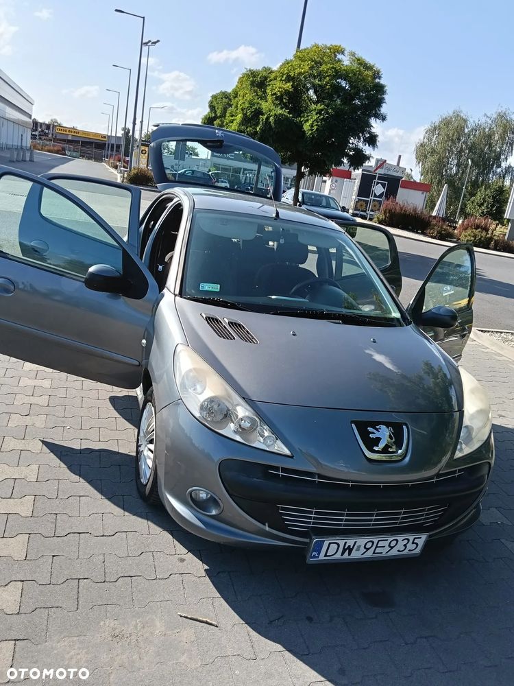 Peugeot 206 - 1