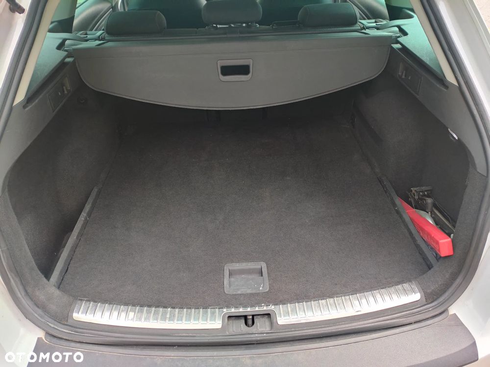 Seat Leon 2.0 TDI DPF DSG FR - 9