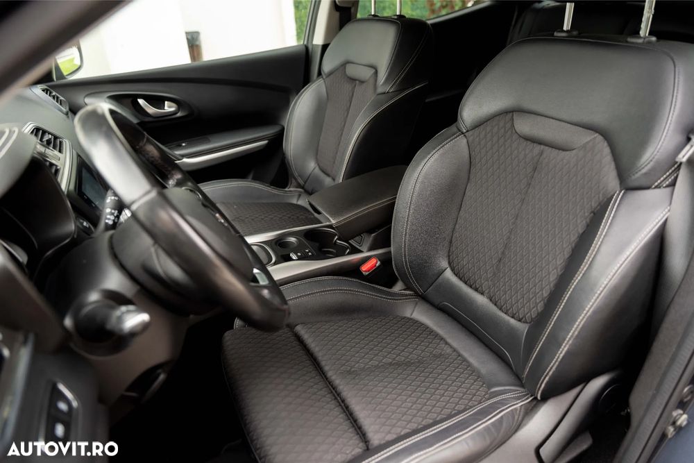 Renault Kadjar BLUE dCi 115 EDC BOSE EDITION - 12