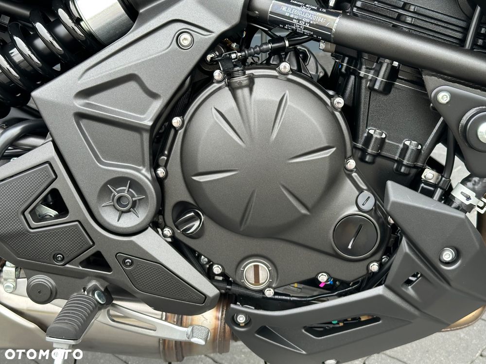 Kawasaki Versys 650 - 16