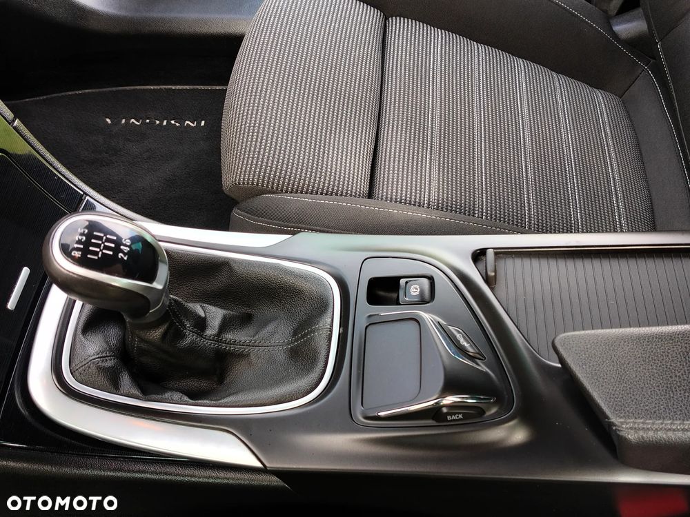 Opel Insignia 2.0 CDTI 4x4 ecoFLEX Start/Stop Business Innovation - 26