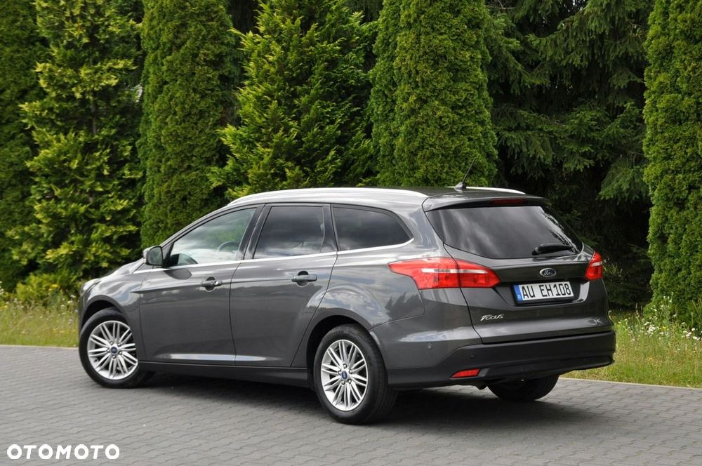 Ford Focus - 13