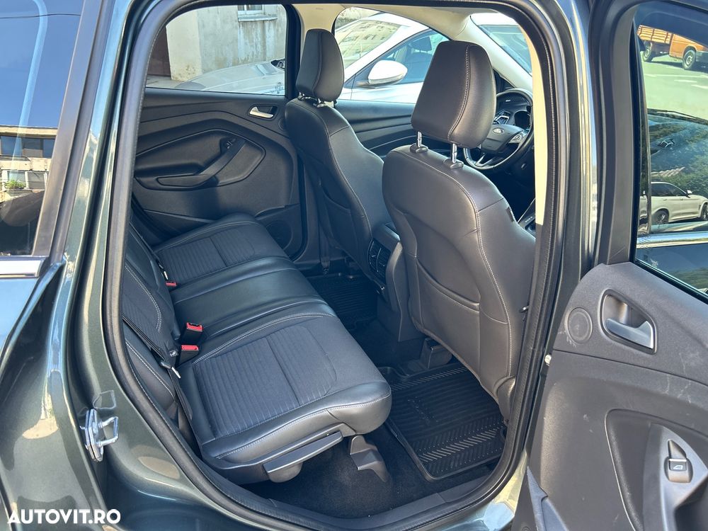 Ford Kuga 2.0 TDCi 4x4 Aut. Titanium - 11