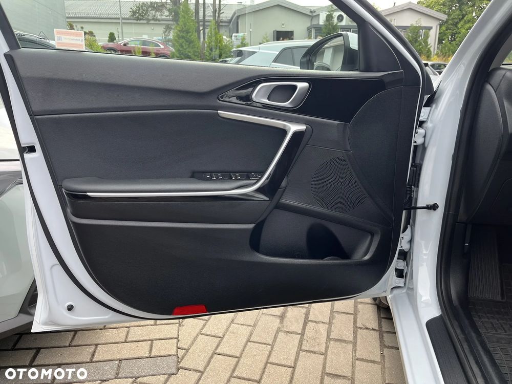 Kia Ceed 1.5 T-GDI L DCT - 10
