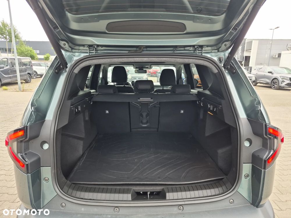 Dacia Bigster 1.8 Full Hybrid 155 Extreme MMT - 17