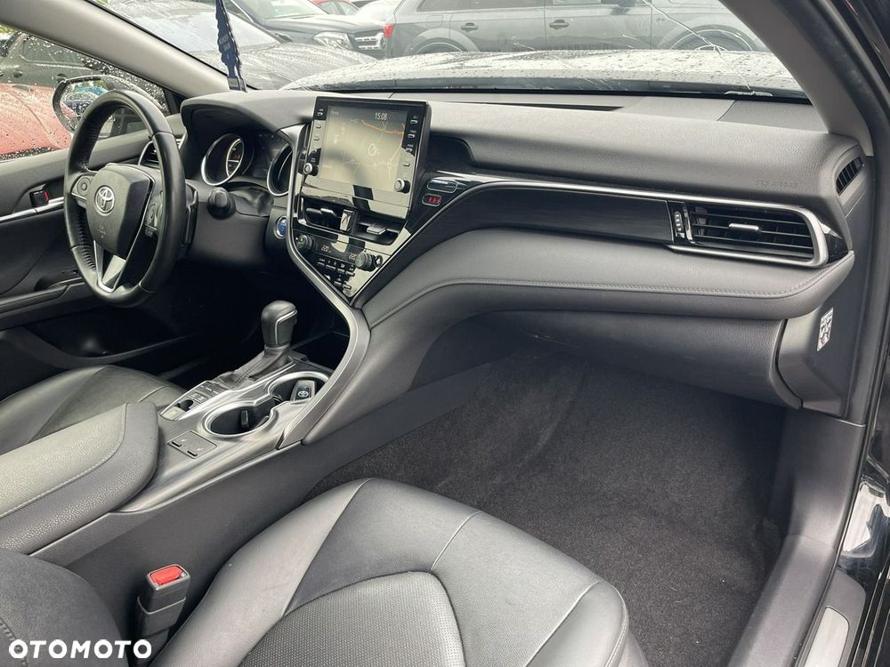 Toyota Camry 2.5 Hybrid Comfort CVT - 13