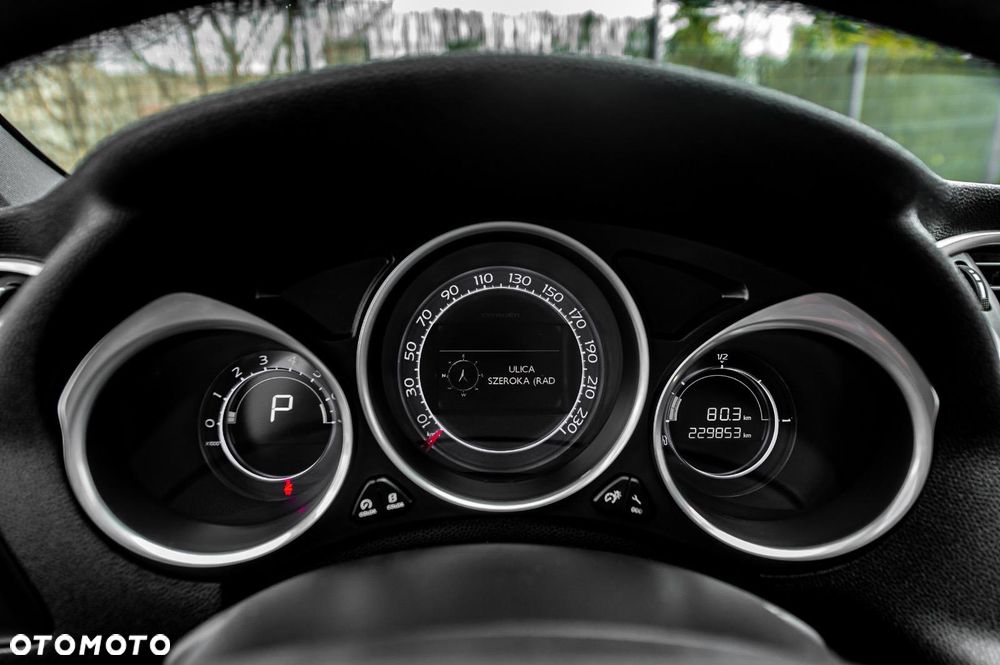 Citroën DS4 1.6 THP SoChic - 25