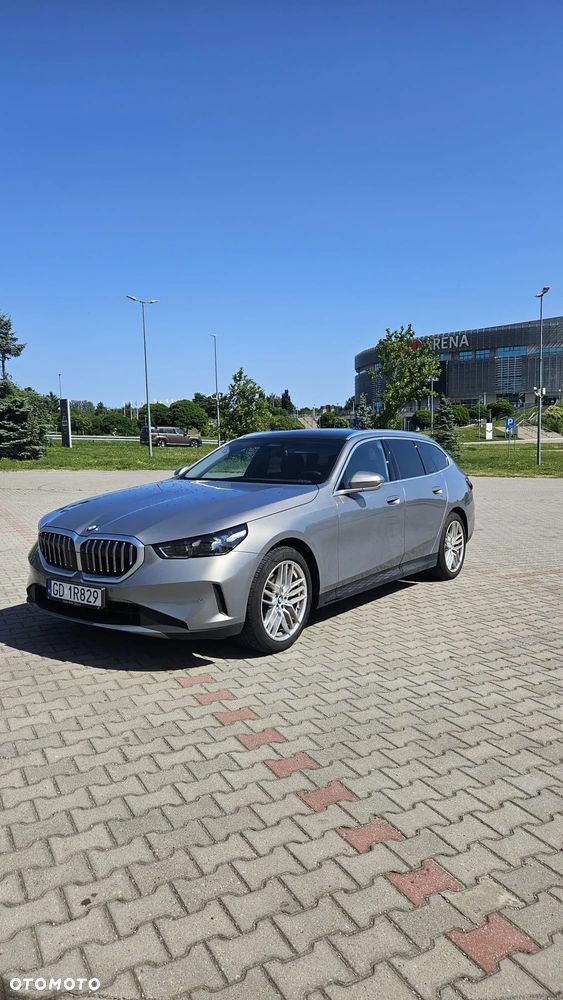 BMW Seria 5 520d mHEV - 10