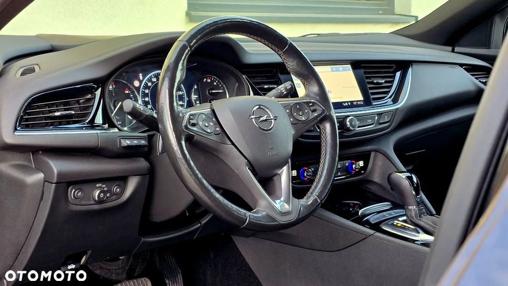 Opel Insignia 2.0 CDTI Business Elegance S&S - 20