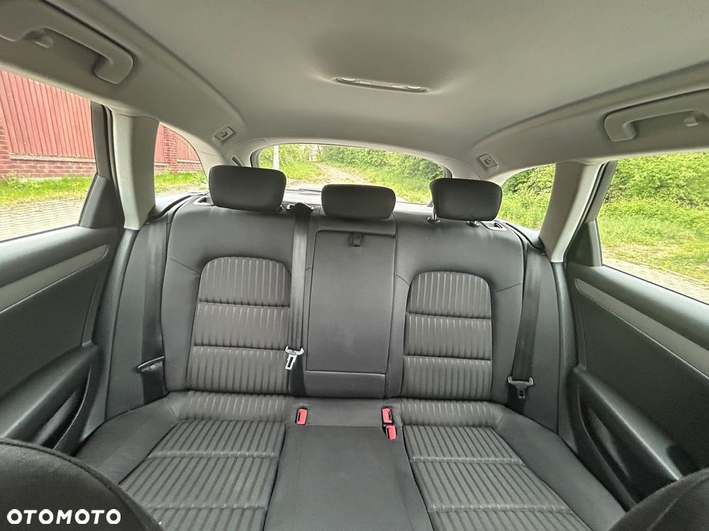 Audi A4 Avant 2.0 TDI - 17