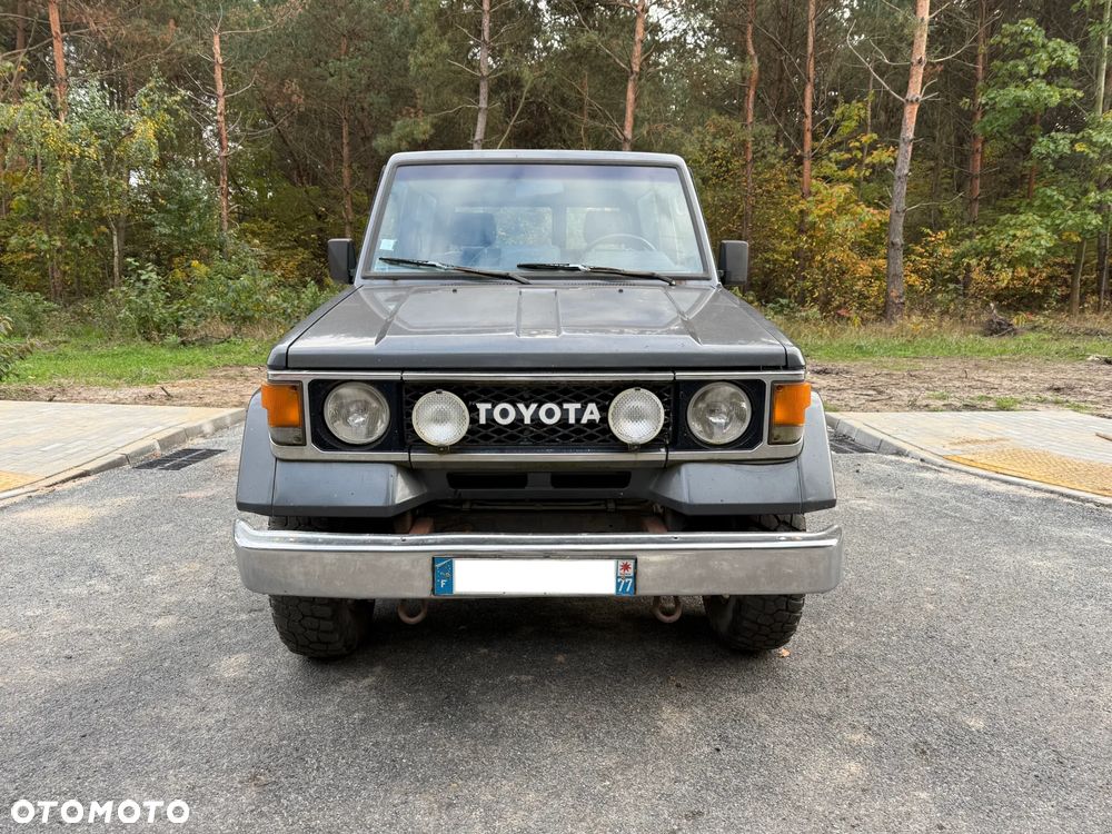 Toyota Land Cruiser LJ70 - 2