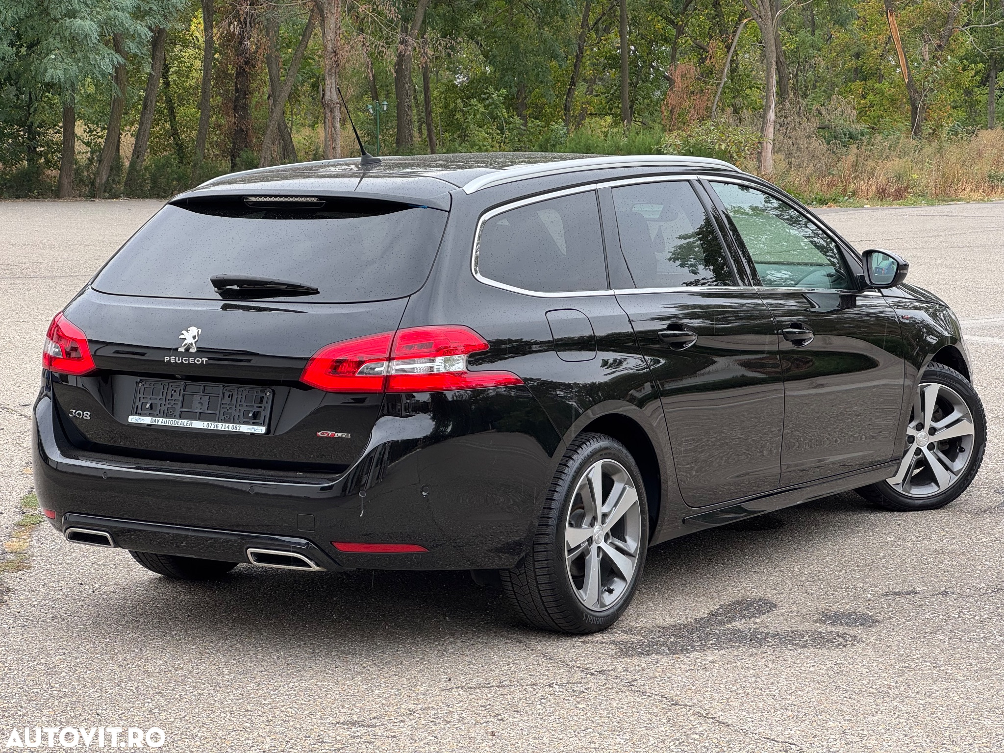 Peugeot 308 SW BlueHDi 130 EAT8 GT - 17