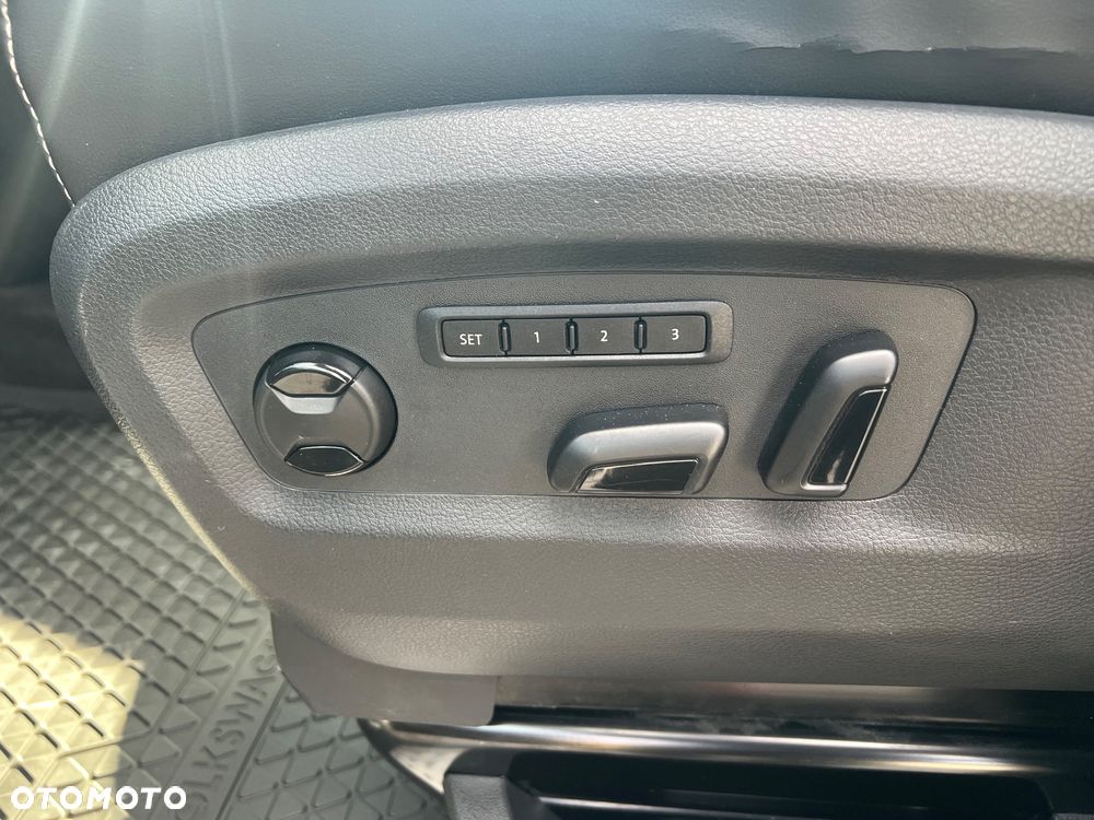 Volkswagen Multivan 2.0 BiTDI L1 Business - 12