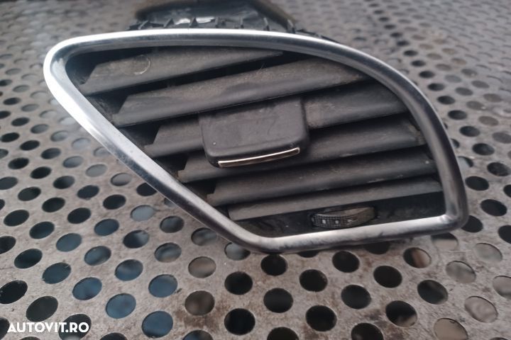Grila ventilatie bord dreapta Audi A5 8T [2007 - 2011] Coupe 2.0 TFSI - 1