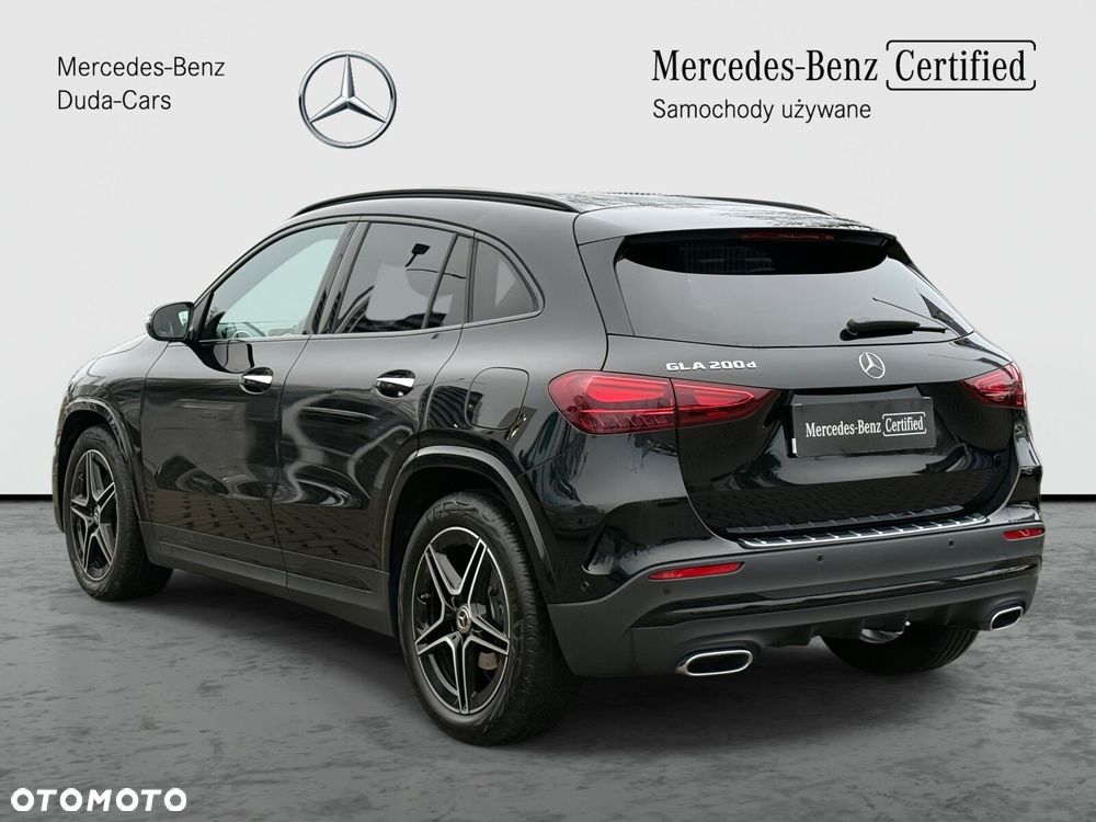 Mercedes-Benz GLA 200 d AMG Line - 3