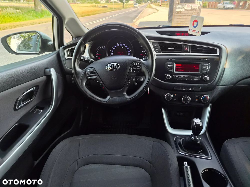 Kia Ceed 1.6 CRDi L - 4
