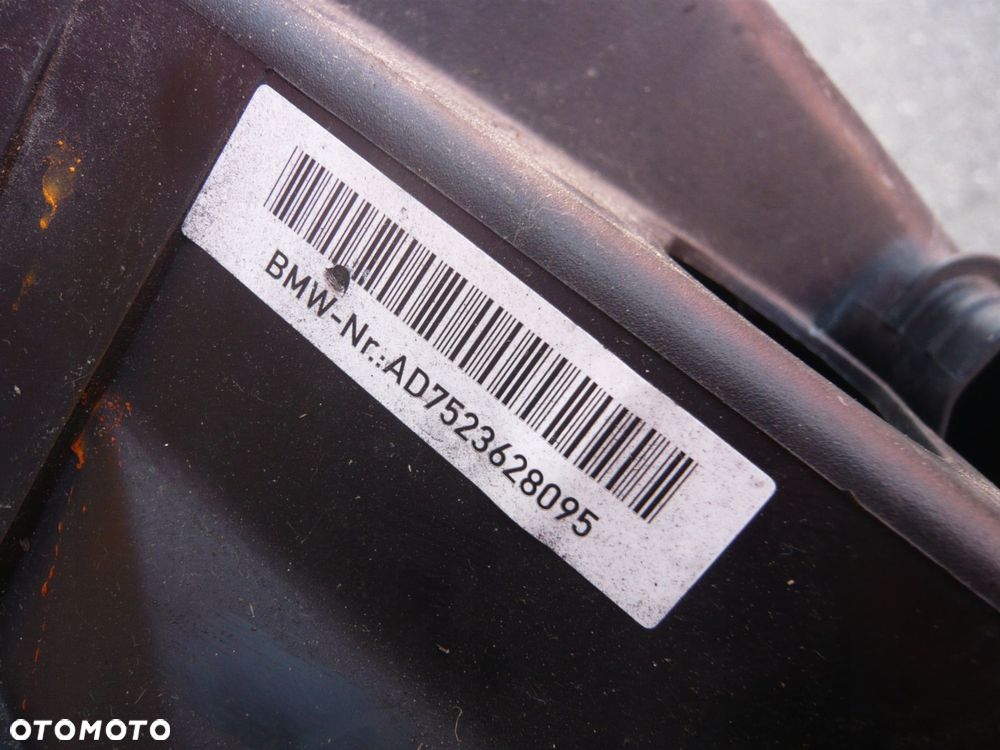 podstawa obudowa filtra powietrza ad7523628095 bmw serii 1 e87 - 2