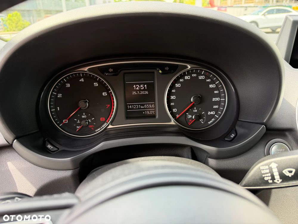 Audi A1 Sportback 1.4 TFSI Attraction S tronic - 13