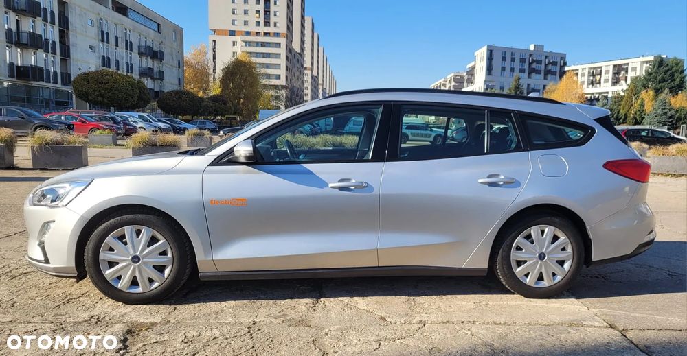 Ford Focus 1.0 EcoBoost Trend Edition - 3