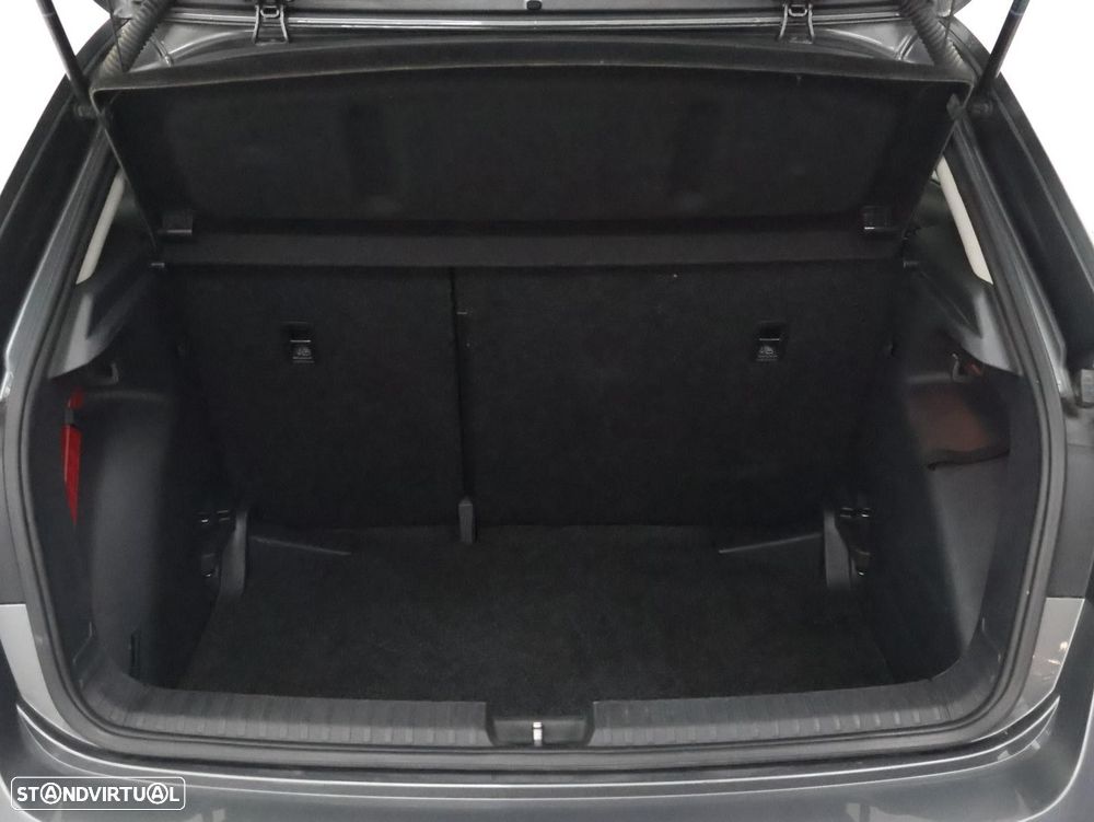 Skoda Fabia 1.0 TSI First Edtion - 6