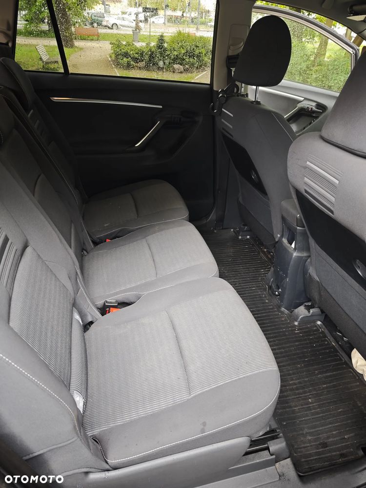 Toyota Verso 1.8 Premium MS 7os EU6 - 7