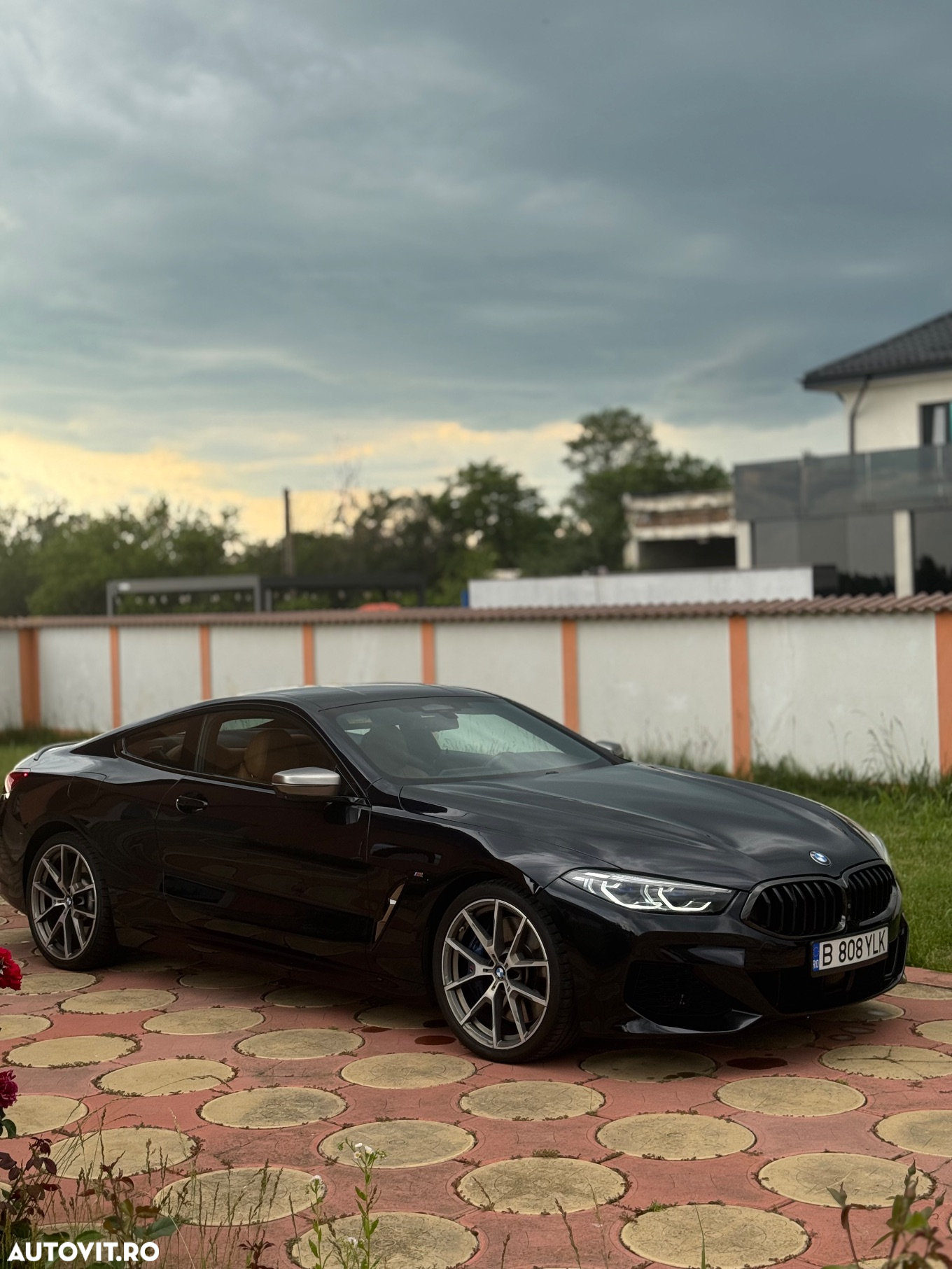 BMW M8 M850i xDrive AT - 15