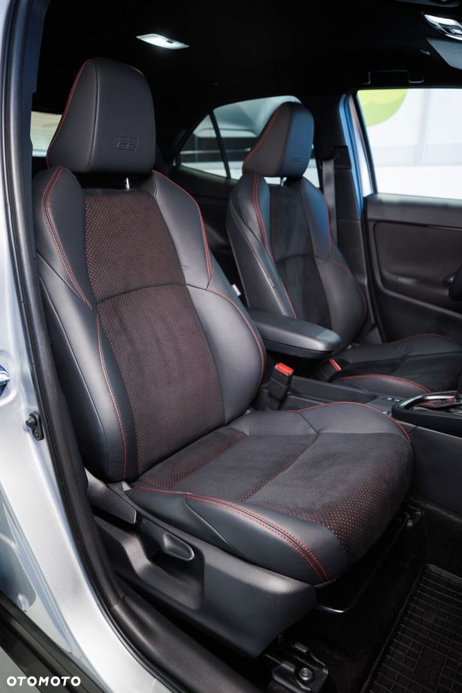 Toyota Yaris Cross Hybrid 1.5 GR Sport - 20