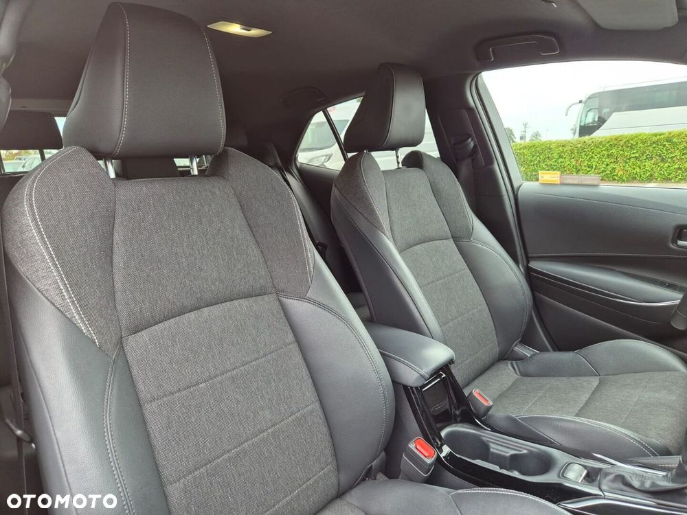 Toyota Corolla 1.8 Hybrid Style - 15