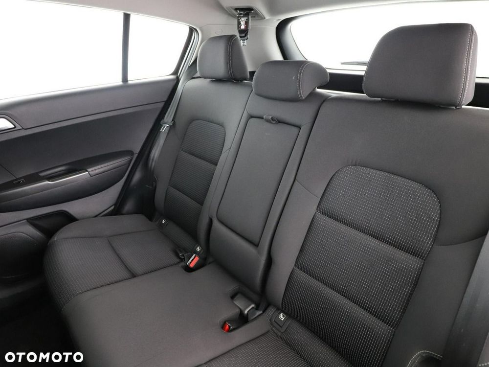 Kia Sportage 1.7 CRDI 2WD Attract - 18