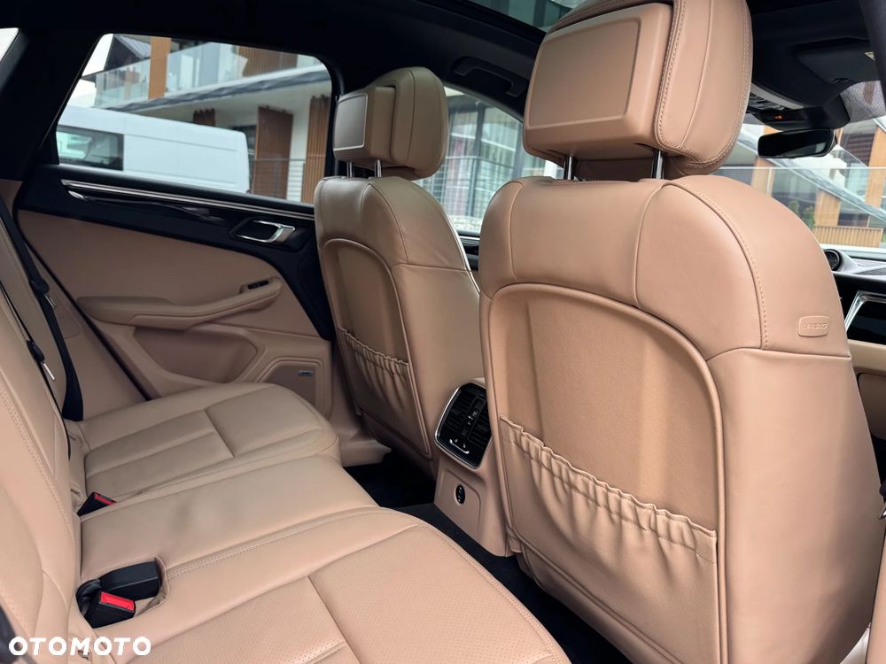 Porsche Macan Standard - 39