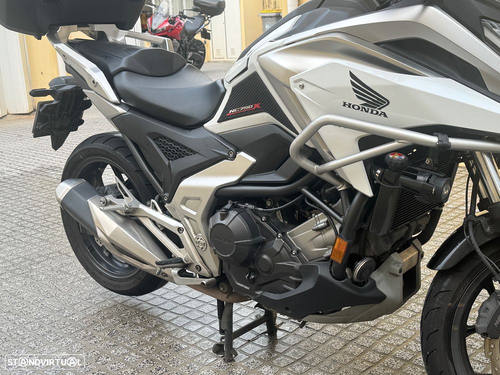 Honda NC750X 2022 - 5