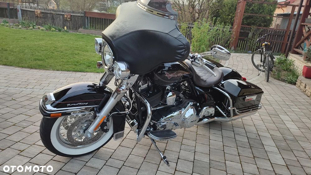 Harley-Davidson Touring Road King - 15