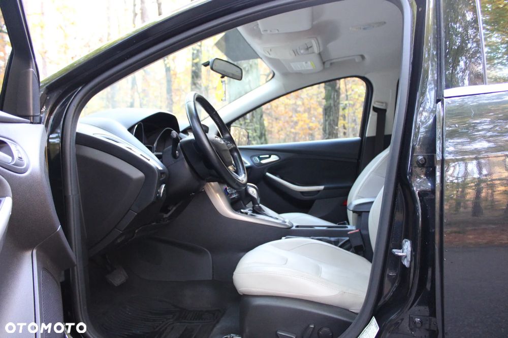 Ford Focus - 11