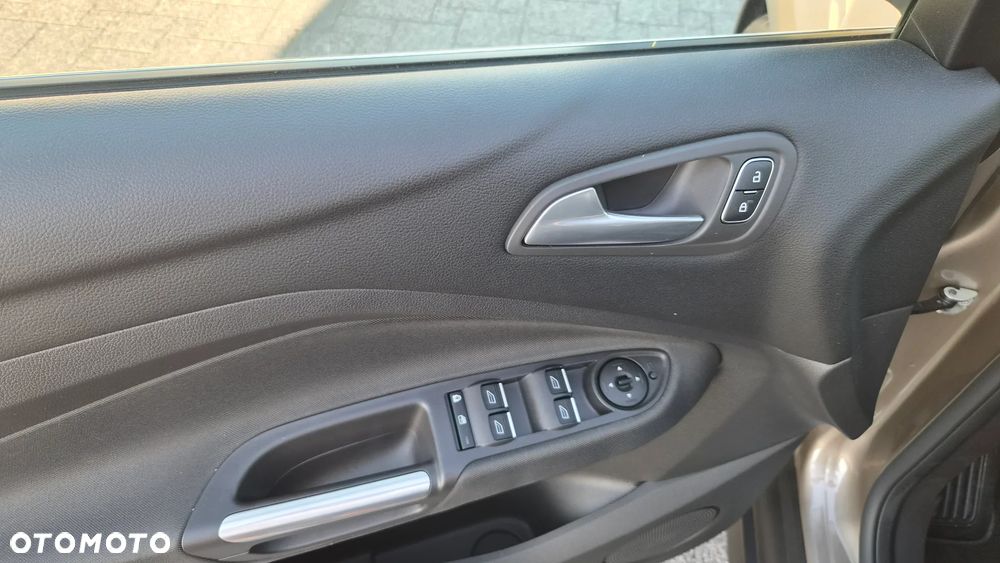 Ford Grand C-MAX 1.5 EcoBoost Start-Stopp-System Titanium - 32