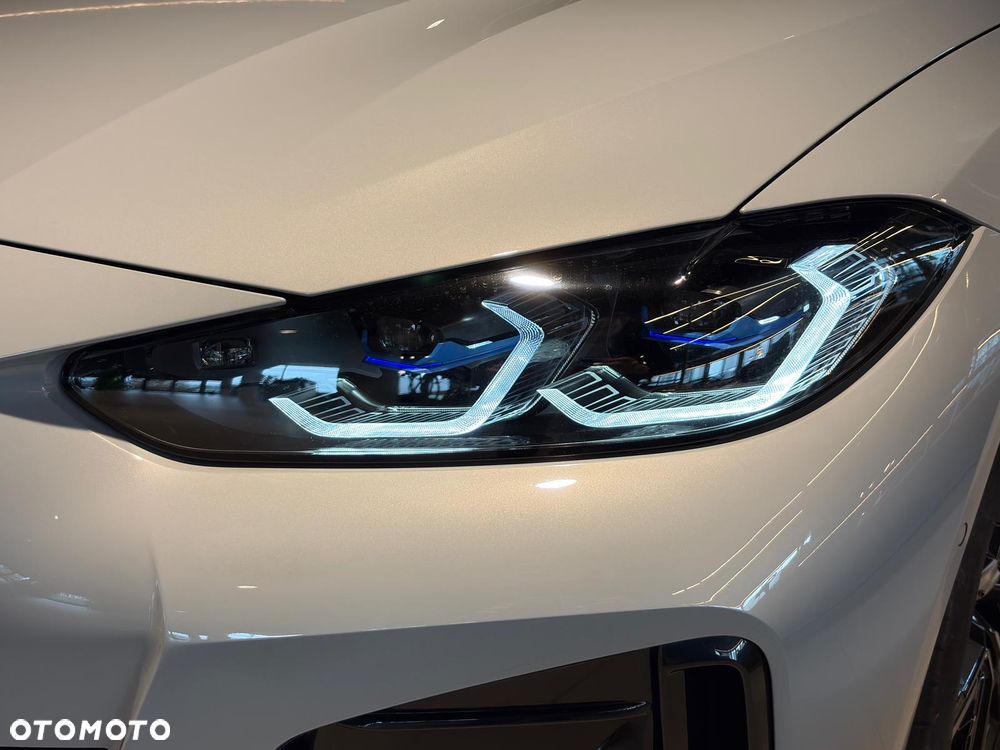 BMW i4 80.7kWh eDrive 35 M Sport - 7