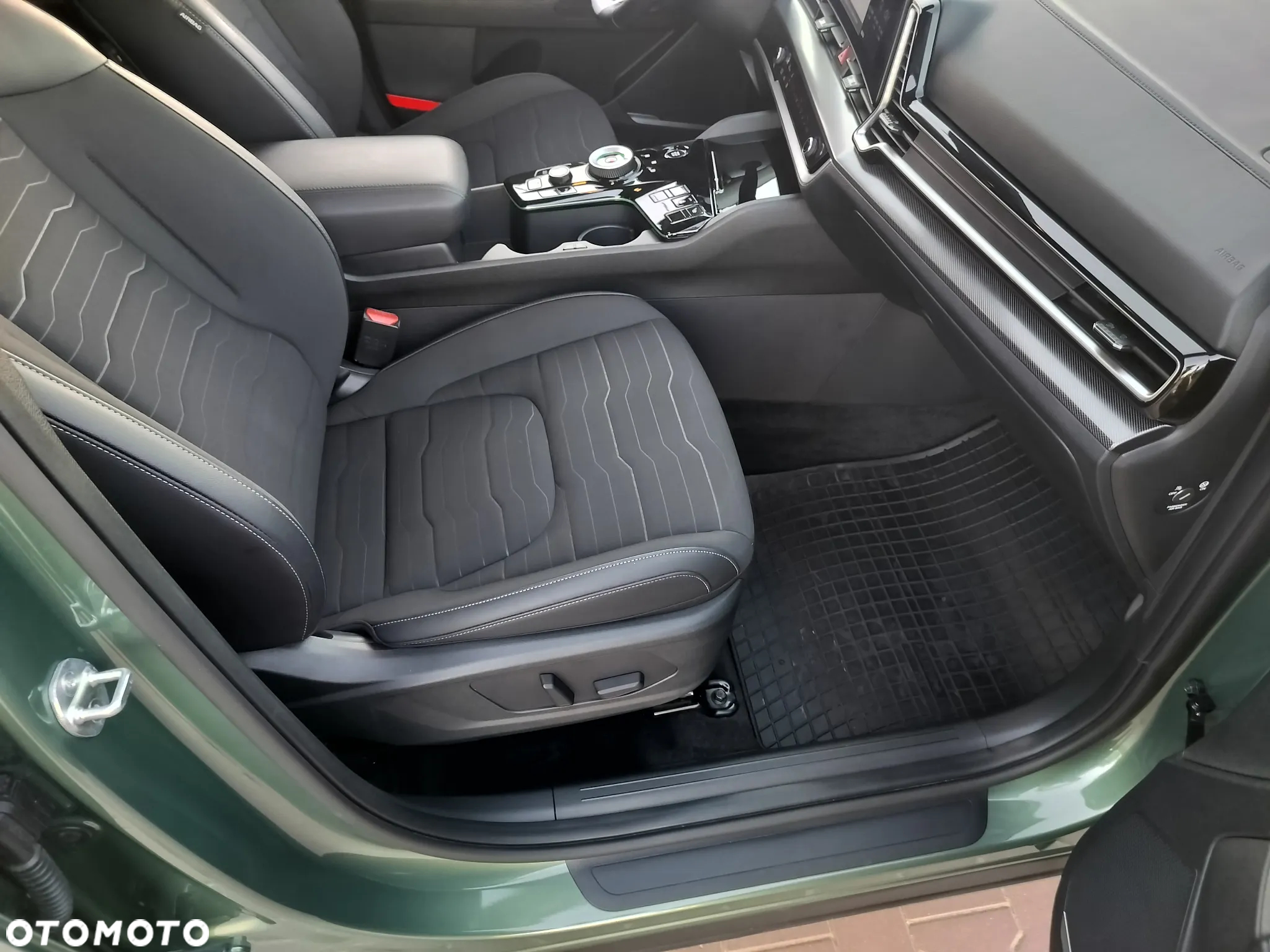 Kia Sportage 1.6 T-GDI HEV Business Line 2WD - 30