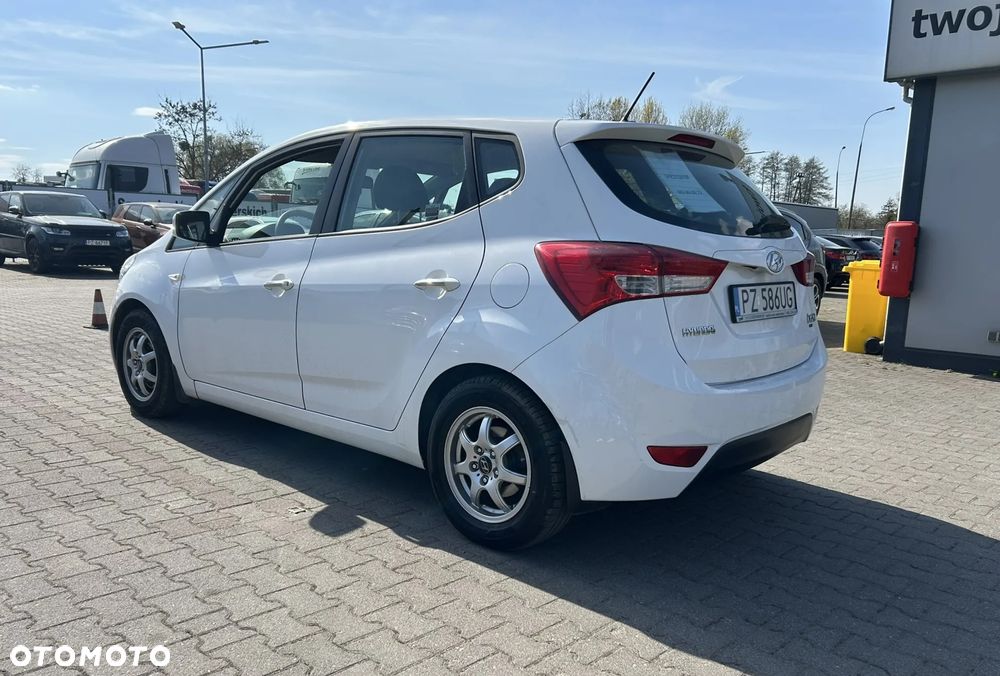 Hyundai ix20 1.4 Classic + - 6