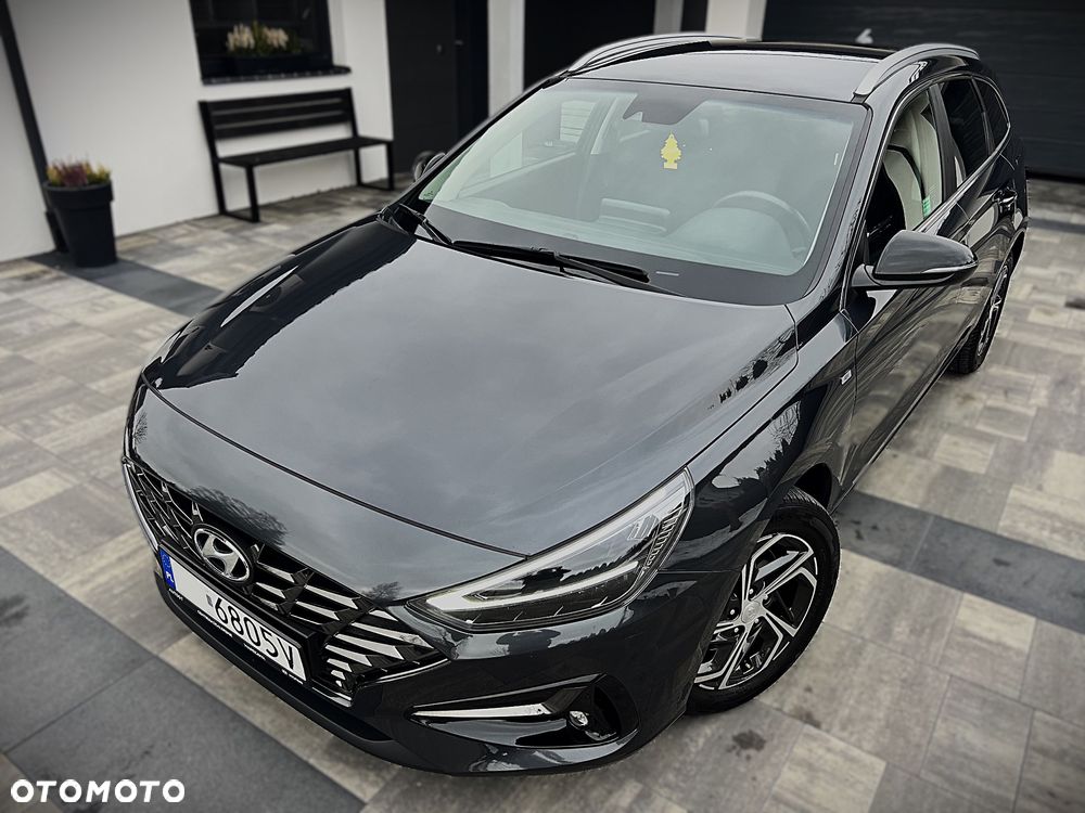 Hyundai i30 1.5 T-GDI 48V-Hybrid DCT Prime - 11