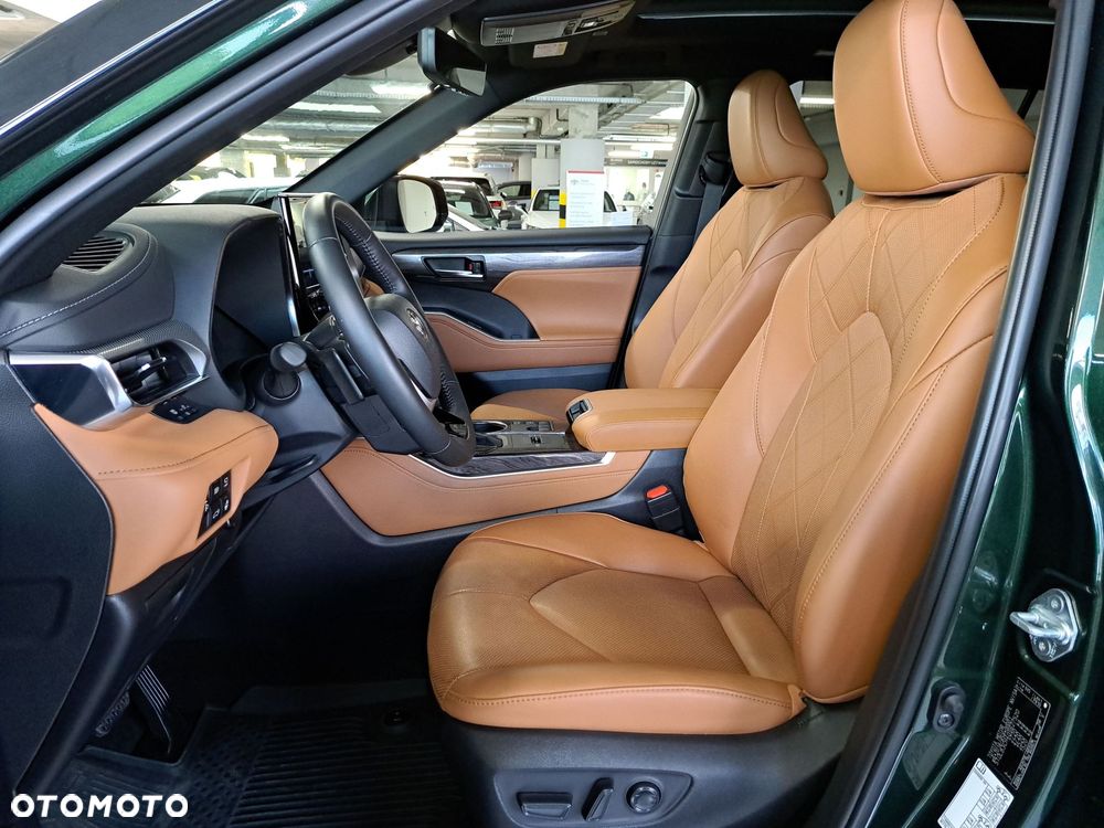 Toyota Highlander - 12