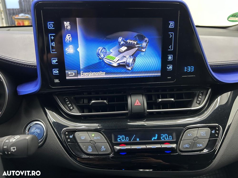 Toyota C-HR Style Selection - 7