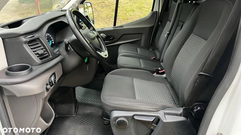 Ford TRANSIT - 12