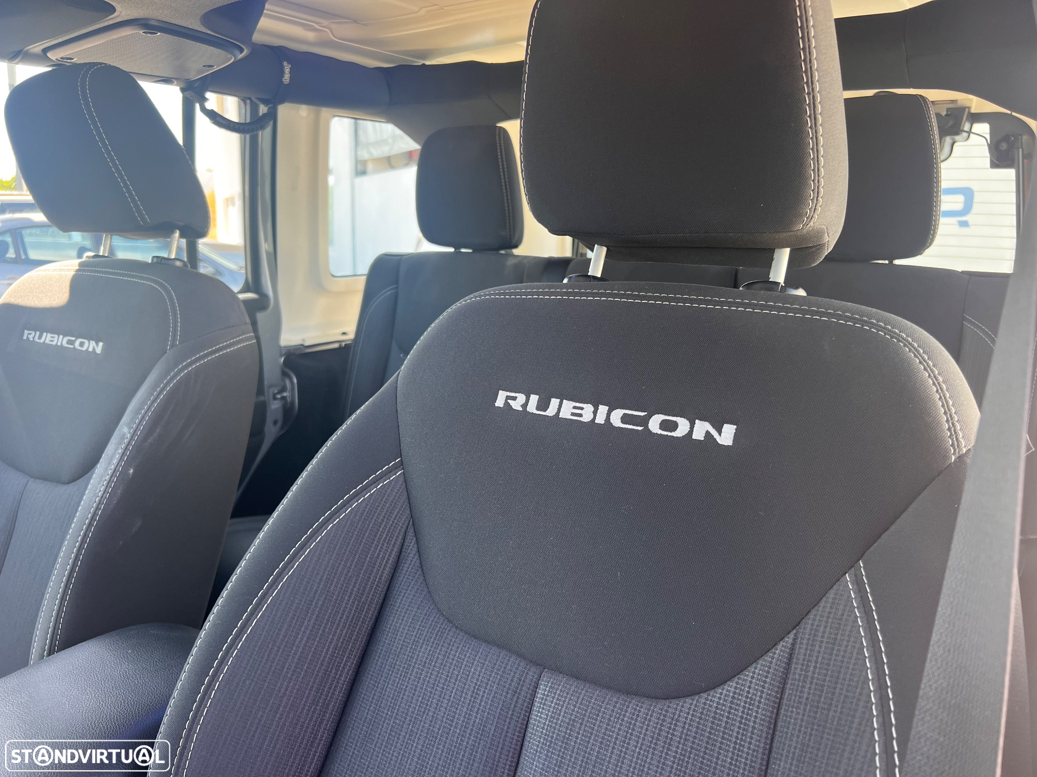 Jeep Wrangler Hard-Top 2.8 CRD Auto Rubicon - 19