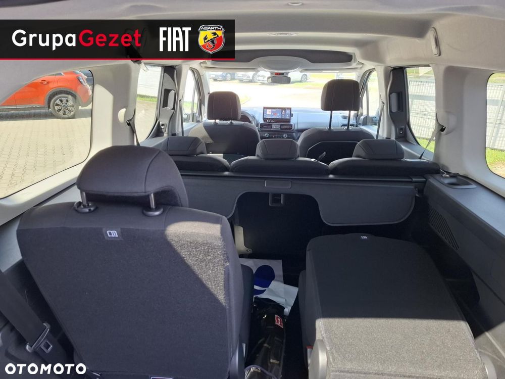 Fiat Qubo - 12