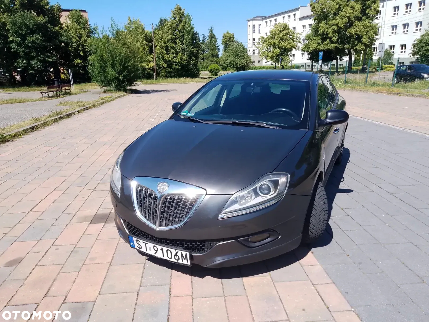 Lancia Delta 1.4 T-Jet Silver - 3